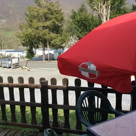 Camping Les Frenes * Sainte-Marie-de-Campan